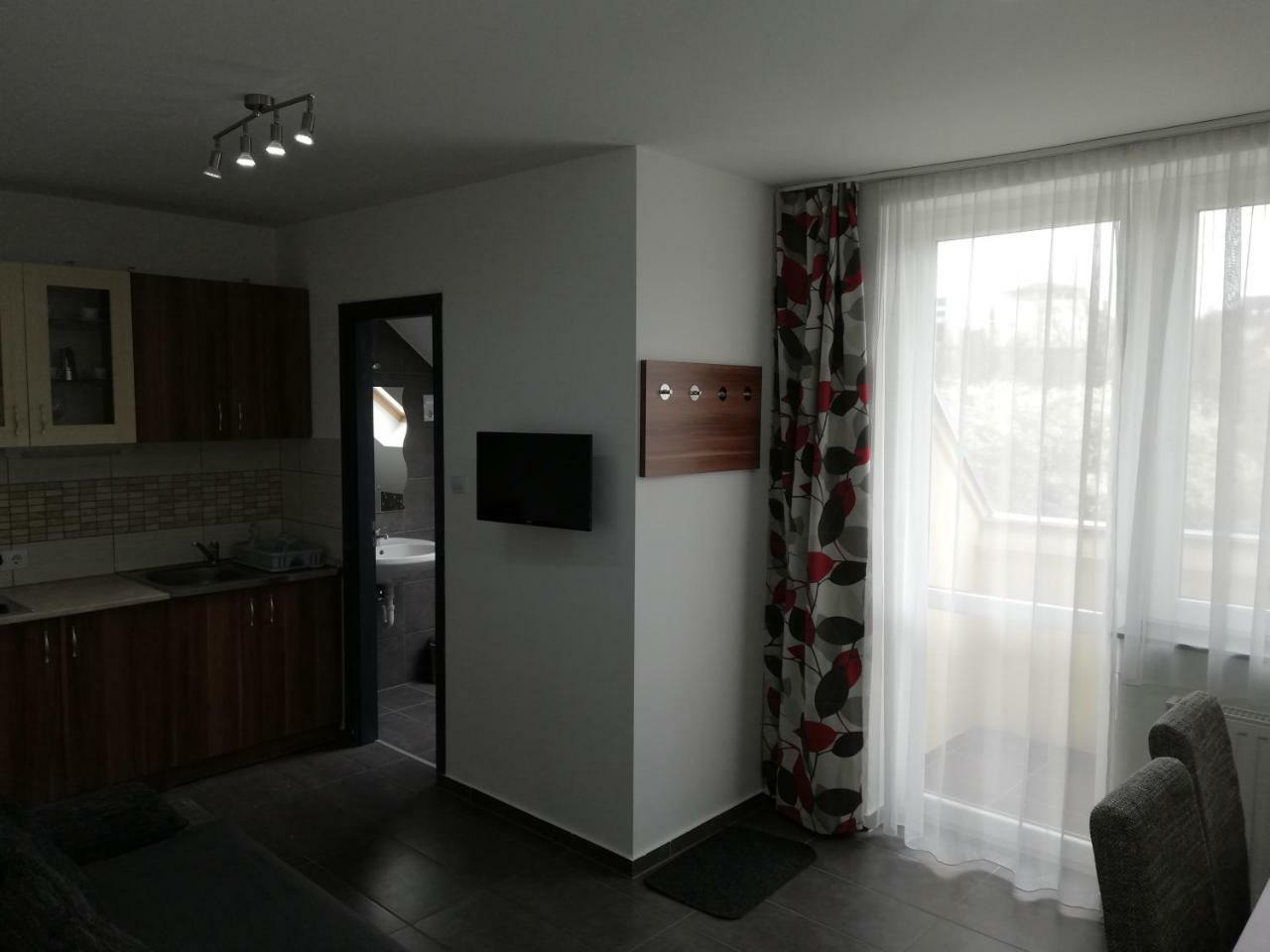 Apartman 25 Sopron Ngoại thất bức ảnh
